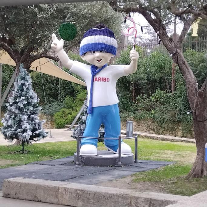 于泽斯Le Provence Avec Piscine, Climatisation Et Parking公寓 外观 照片